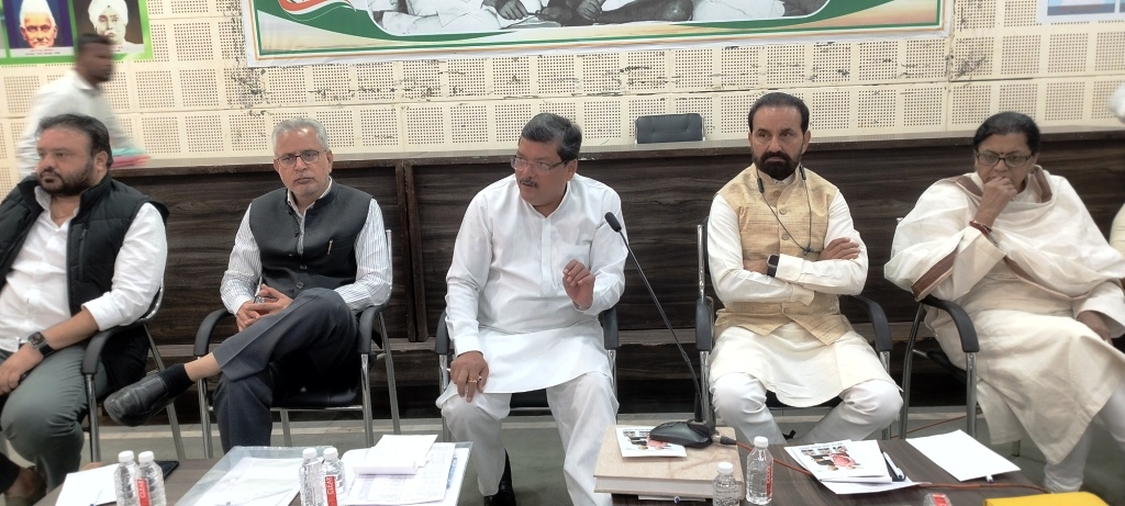 1 Ahmedabad (4)